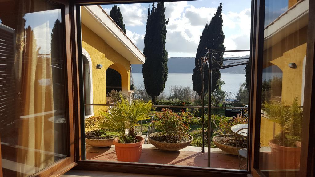 Bed and Breakfast Il Nido Del Falco Castel Gandolfo Exterior foto