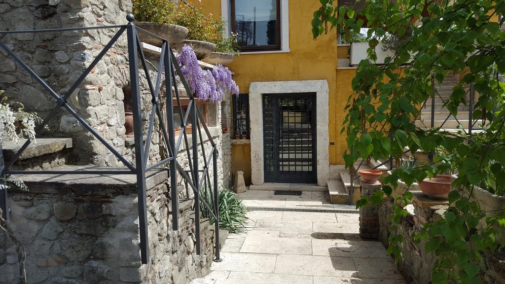 Bed and Breakfast Il Nido Del Falco Castel Gandolfo Exterior foto